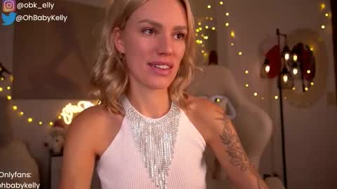 Kelly online show from 12/31/24, 09:39