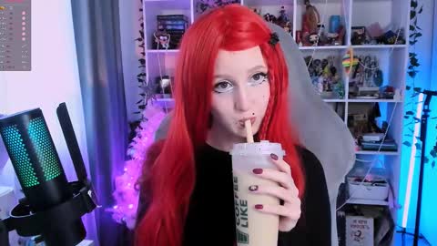 Clementine  Clem  online show from 12/18/25, 10:32