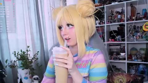 Clementine  Clem  online show from 02/13/26, 09:38