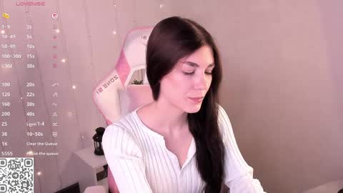 Snapshot of ohh_my_vens chatting on 05/07/26, 12:05 KAYA. online Tu We Th Fr Sa 0100AM - 0800AM Time zone of Germany Munich online show from 05/07/26, 12:05