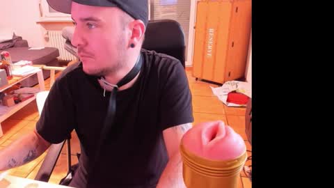 Chris online show from 09/26/25, 02:21