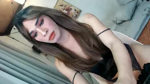 IM CHIE  DONT FORGET TO FOLLOW ME  MAKE ME SMILE HERE  THUMB UP FOR 25TOK  online show from 12/16/25, 01:16