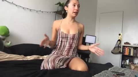 ohmillieevanillie online show from 07/13/26, 04:54