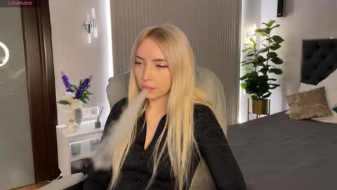 Emma online show from 01/17/26, 01:10