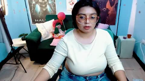 Snapshot of ohmysqueak chatting on 05/11/26, 04:48 ohmysqueak online show from 05/11/26, 04:48