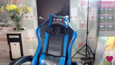 Eve every day Moscow time from 8 am to 16 pm online show from 10/10/25, 05:06