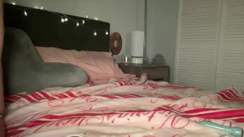 Snapshot of ohrileyxo chatting on 03/23/26, 02:26 riley online show from 03/23/26, 02:26