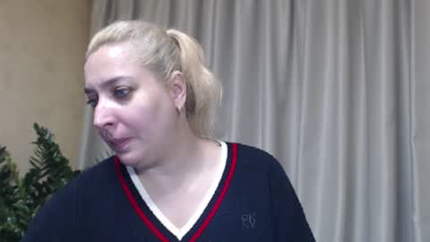 Iren online show from 11/03/25, 07:09