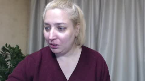Snapshot of ohsweetiren chatting on 06/04/26, 06:08 Iren online show from 06/04/26, 06:08