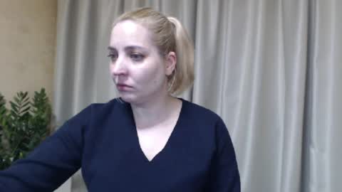 Mari online show from 04/03/26, 02:48