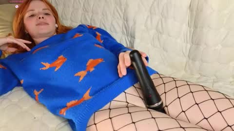 Yumi online show from 10/22/25, 08:41