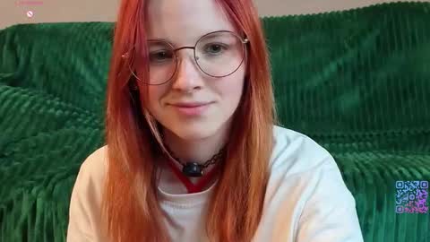 Yumi online show from 03/25/26, 06:25