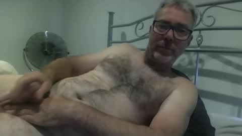 oiledcouple1 online show from 11/26/25, 10:16