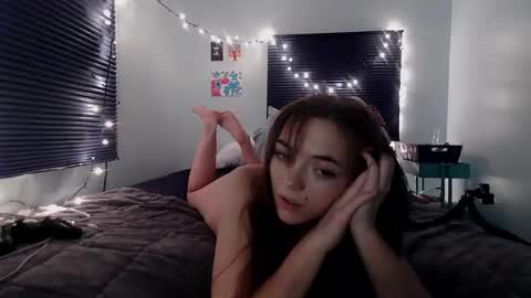 Snapshot of okalley19 chatting on 09/14/25, 04:55 Alley asian bratty online show from 09/14/25, 04:55
