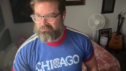 okayiguess online show from 11/21/25, 07:45