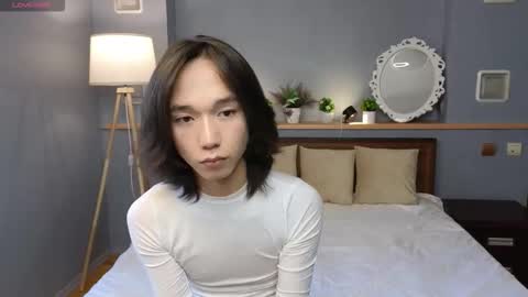 Snapshot of okerriella chatting on 10/08/25, 08:01 Ami online show from 10/08/25, 08:01