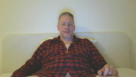 Snapshot of olavdelux chatting on 07/09/26, 11:31 olavdelux online show from 07/09/26, 11:31