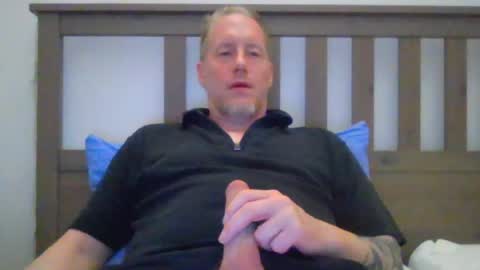 Snapshot of olavdelux chatting on 07/23/26, 11:02 olavdelux online show from 07/23/26, 11:02