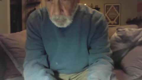 old_bald63 online show from 11/28/25, 09:45