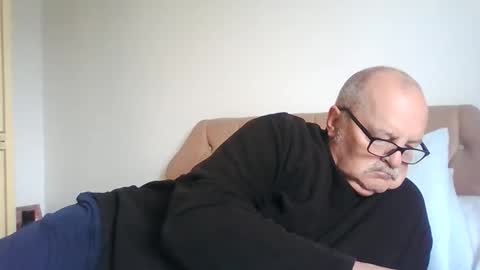 old_fkrr_ online show from 09/27/25, 09:14