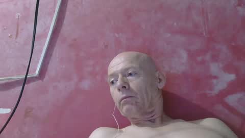 Snapshot of oldbuthorny62 chatting on 07/13/26, 01:41 oldbuthorny62 online show from 07/13/26, 01:41