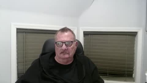 oldguybigd online show from 04/19/26, 04:34