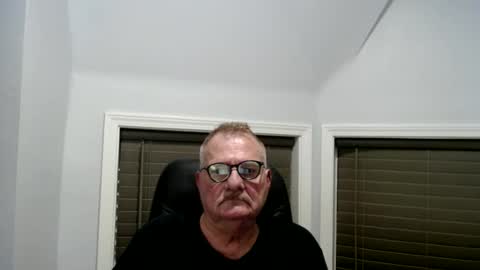 oldguybigd online show from 06/18/26, 06:46