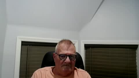 Snapshot of oldguybigd chatting on 06/22/26, 04:09 oldguybigd online show from 06/22/26, 04:09