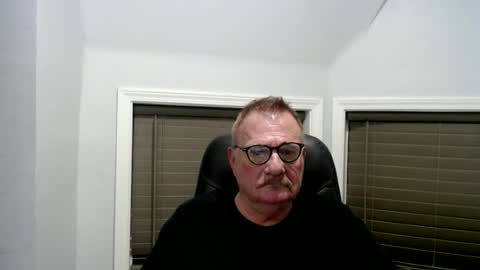 Snapshot of oldguybigd chatting on 07/04/26, 04:18 oldguybigd online show from 07/04/26, 04:18