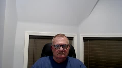 Snapshot of oldguybigd chatting on 07/13/26, 03:53 oldguybigd online show from 07/13/26, 03:53