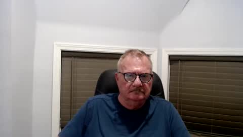 Snapshot of oldguybigd chatting on 07/15/26, 04:29 oldguybigd online show from 07/15/26, 04:29
