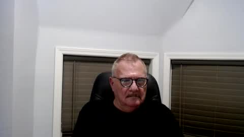 Snapshot of oldguybigd chatting on 07/17/26, 05:14 oldguybigd online show from 07/17/26, 05:14