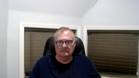Snapshot of oldguybigd chatting on 07/19/26, 05:55 oldguybigd online show from 07/19/26, 05:55