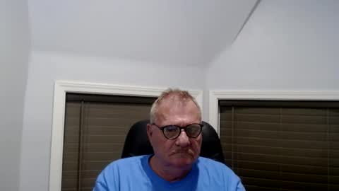 Snapshot of oldguybigd chatting on 07/25/26, 03:15 oldguybigd online show from 07/25/26, 03:15