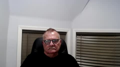 Snapshot of oldguybigd chatting on 08/03/26, 05:28 oldguybigd online show from 08/03/26, 05:28