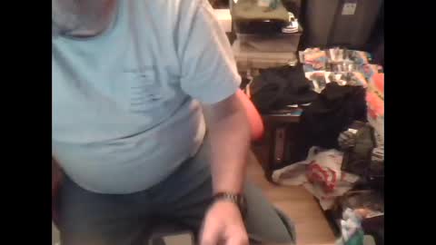 Snapshot of oldman196262 chatting on 11/24/25, 09:47 oldman196262 online show from 11/24/25, 09:47