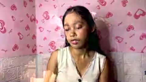 Snapshot of oleviaglugla chatting on 07/10/26, 02:49 Naomi online show from 07/10/26, 02:49
