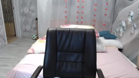Snapshot of olgahottie chatting on 04/25/26, 11:57 OlgaHottie online show from 04/25/26, 11:57