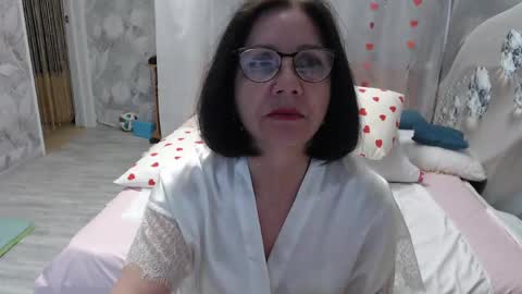 Snapshot of olgahottie chatting on 05/03/26, 11:33 OlgaHottie online show from 05/03/26, 11:33