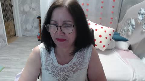 Snapshot of olgahottie chatting on 05/17/26, 11:34 OlgaHottie online show from 05/17/26, 11:34