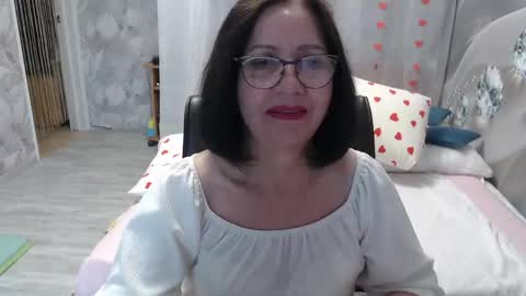 Snapshot of olgahottie chatting on 06/06/26, 11:42 OlgaHottie online show from 06/06/26, 11:42
