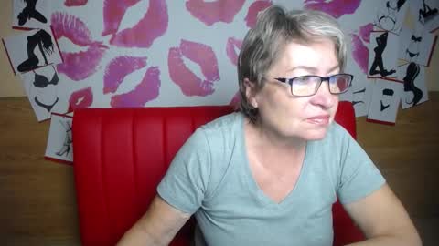 OlgaLuck online show from 12/16/25, 09:47