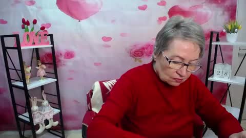 OlgaLuck online show from 04/28/26, 05:12