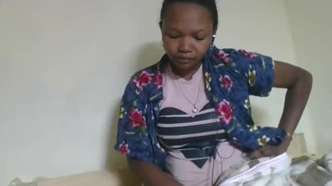 Snapshot of olgamariah203875 chatting on 05/14/26, 05:47 olgamariah203875 online show from 05/14/26, 05:47