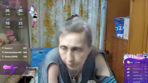 Snapshot of olguscha chatting on 06/26/26, 10:41 Olguscha online show from 06/26/26, 10:41