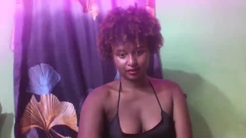 olinah610 online show from 01/06/26, 05:38