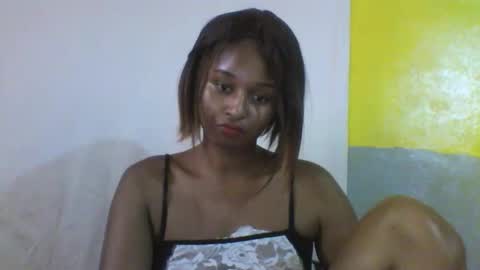 olinah610 online show from 02/06/26, 09:01