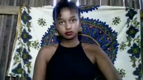 olinah610 online show from 05/20/26, 07:03