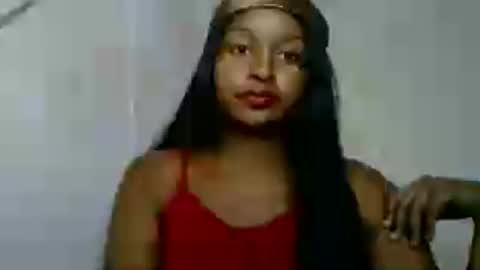 Snapshot of olinah610 chatting on 06/27/26, 12:22 olinah610 online show from 06/27/26, 12:22