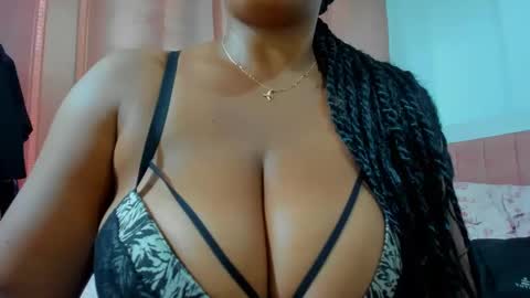 Snapshot of olivahot30 chatting on 02/26/25, 09:27 olivahot30 online show from 02/26/25, 09:27